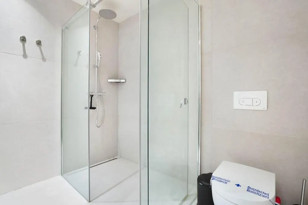 Brand New Luxury 2Bd Velaya Beachfront Rdr442 Estepona Apartment