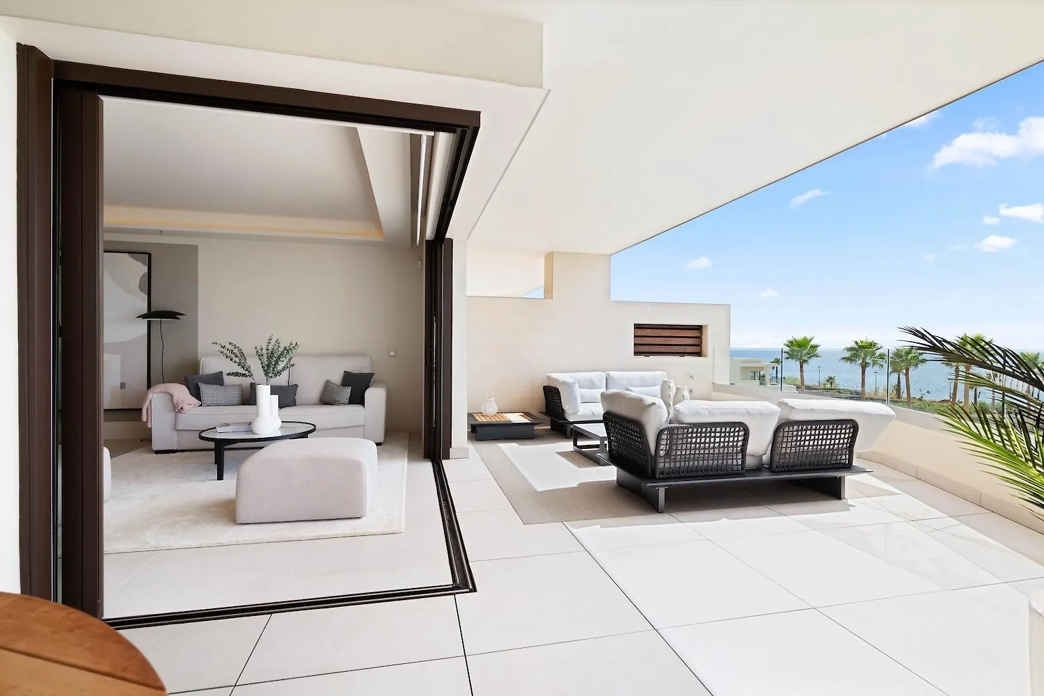Brand New Luxury 2Bd Velaya Beachfront Rdr442 Estepona 0*,  Spain